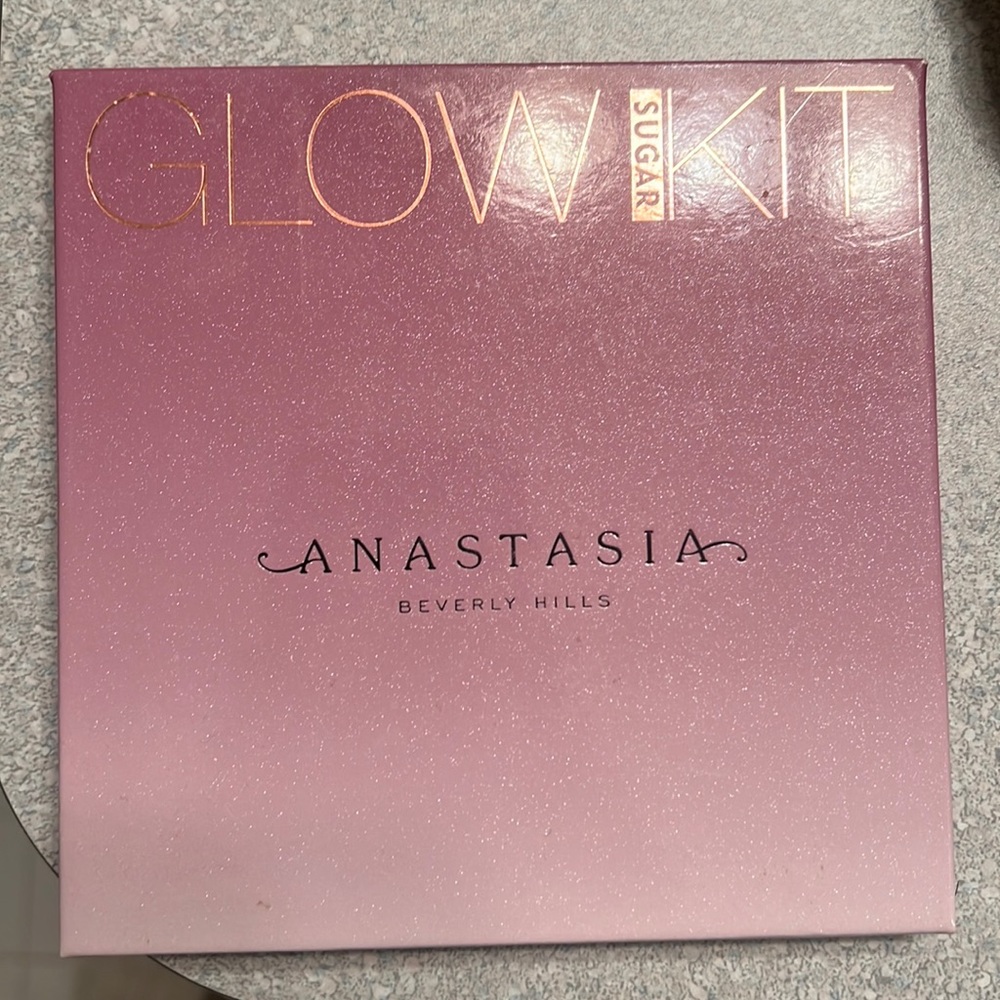 Anastasia sugar glow kit